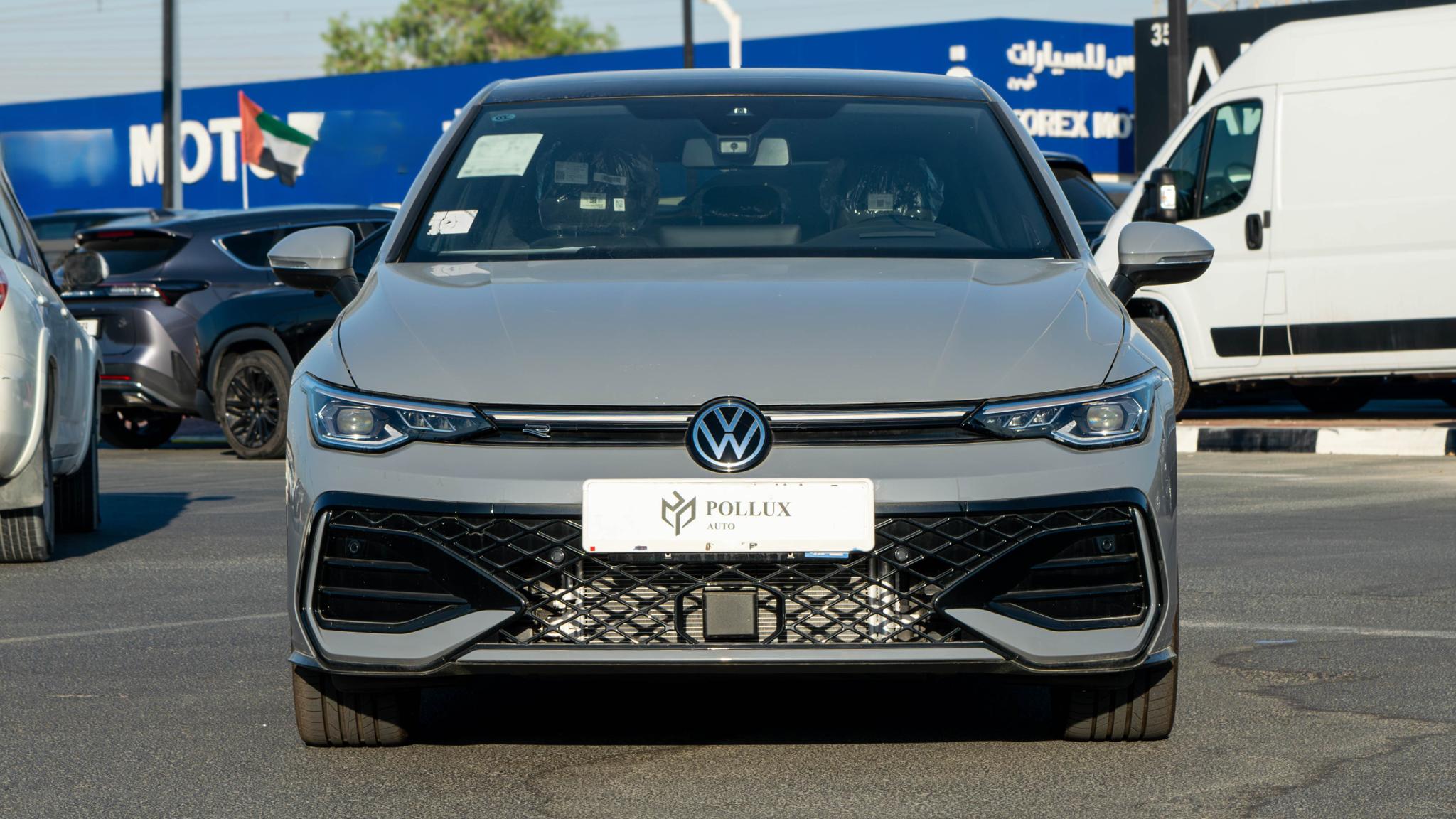 Volkswagen Golf 8.5 TSI300 R-Line